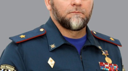 Песков сослался на отсутствие исключительного права у Кремля вмешиваться в инцидент с главой МЧС Чечни