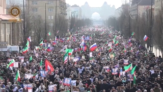 В Грозном устроили шествие в поддержку выборов Президента РФ