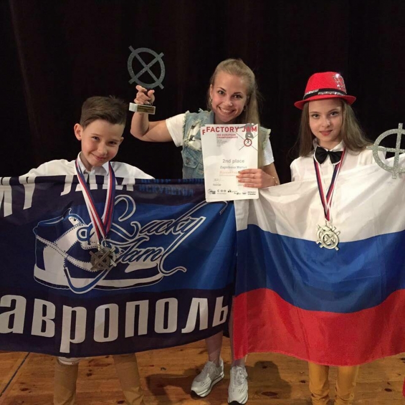 Танцоры Семён Вакалов и Мария Запенкова стали серебряными призёрами в Чехии 