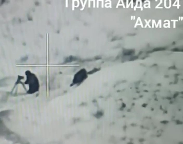 <i>Глава Чечни показал успешную работу дроноводов «Ахмата» на Луганщине. Видео</i>