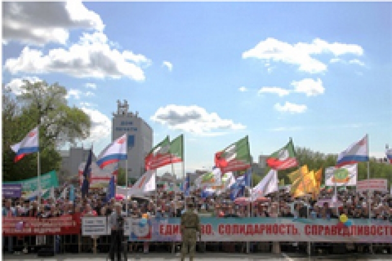 С каждым годом на митинг 1 мая в Грозном собирается всё больше людей