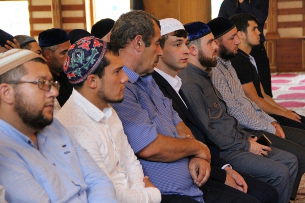 Молодежный форум «Дружный Кавказ» прошел в Духовном управлении мусульман Ставропольского края