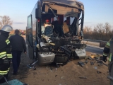 Так выглядит автобус «Неоплан» после столкновения с «КамАЗом»