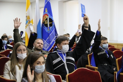 Ставропольские терцы вошли в учрежденный Союз казачьей молодежи России