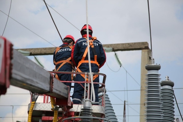 <i>«Россети Северный Кавказ» обеспечили свыше 60 МВт мощности для 3,9 тыс. новых потребителей в Чечне</i>