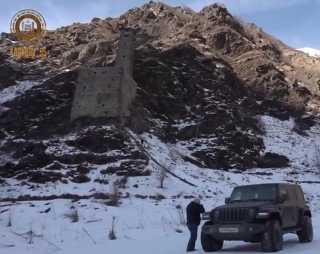 В Чечне для любителей экстрима провели джип-тур по горным дорогам