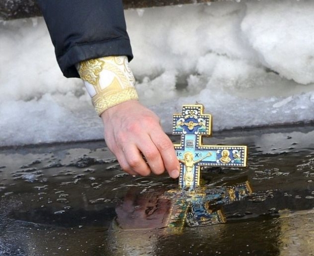<i>В Ставрополе определили три места для Крещенских купаний</i>