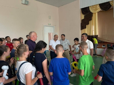 Азербайджанцы города Пятигорска провели праздник для детей в школе-интернате