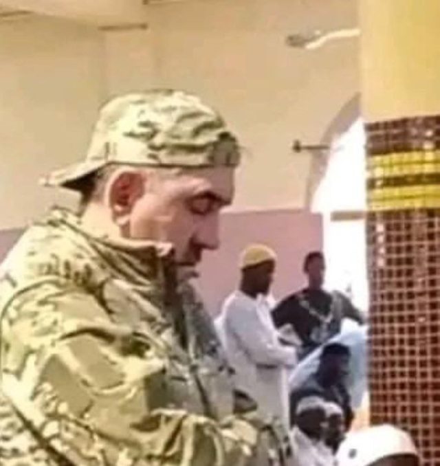 <i>Экс-главу Ингушетии заметили на проповеди в мечети в Буркина Фасо</i>