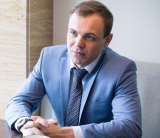 Депутат Олег Акишев придумал способ борьбы с «группами смерти»