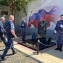 В Ингушетии открыли мемориальную плиту погибшим в КЧР курганским полицейским