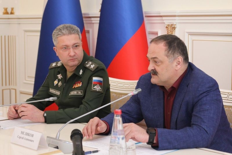 В Каспийске силовики провели обыск на даче задержанного замминистра обороны РФ Тимура Иванова