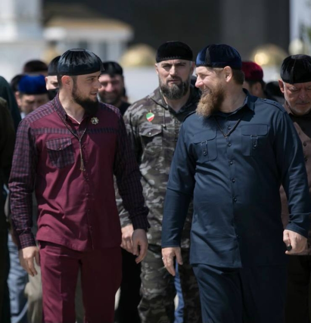<i>В Чечне Служителя Священного Корана, Кадырова, поздравили с совершением хаджа</i>