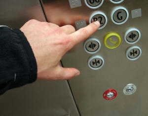 В Ставрополе обновят 34 лифта в многоэтажках по краевой программе
