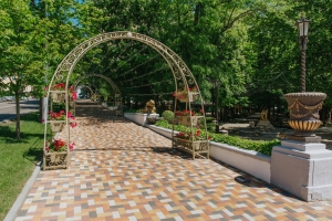 Ставропольские озеленители подарят городу пять новых цветников