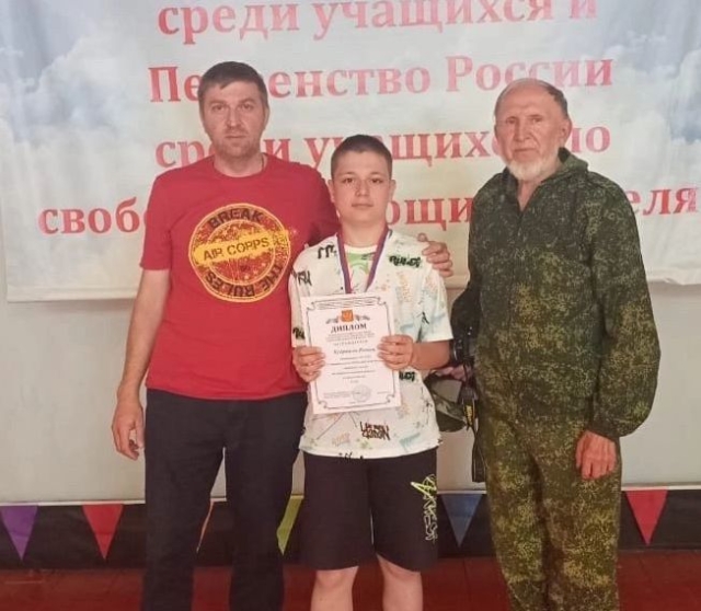 <i>Юный авиамоделист из Ставрополя победил на Всероссийского фестивале в Алагире</i>