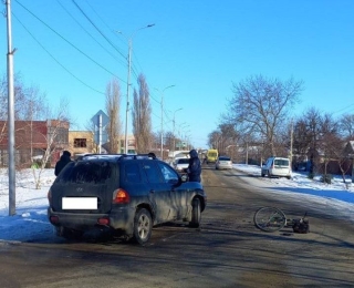 В Изобильном сбитый лихачом велосипедист получил перелом носа