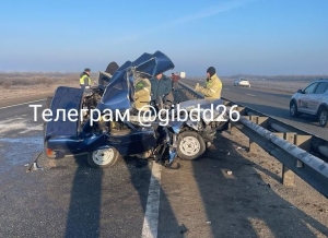 На Ставрополье после ДТП с КамАЗом водитель «девятки» попал в реанимацию