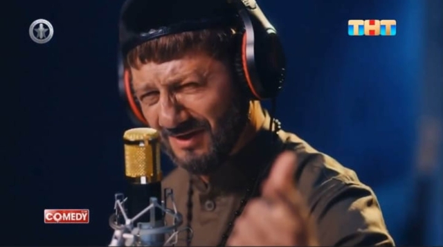 <i>Кадыров в составе USB: Заставлю мир весь извиниться</i>