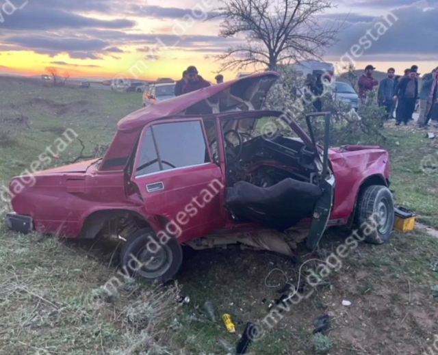 <i>В Карабудахкентском районе Дагестана в ДТП погибли 2 человека</i>