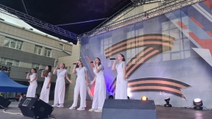 В Невинномысске прошел масштабный концерт «Верен России – верен себе»