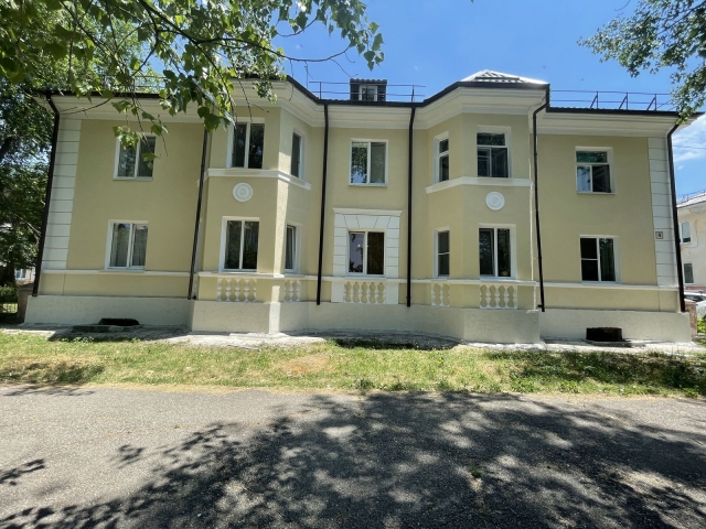 <i>«Лучше, чем новый»: Жители Лермонтова оценили капремонт 70-летнего дома</i>
