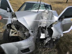 В Георгиевке погиб 24-летний водитель, врезавшись на трассе в опору ЛЭП
