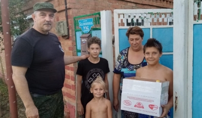 Казаки доставят 750 продуктовых наборов нуждающимся в нескольких районах Ставрополья