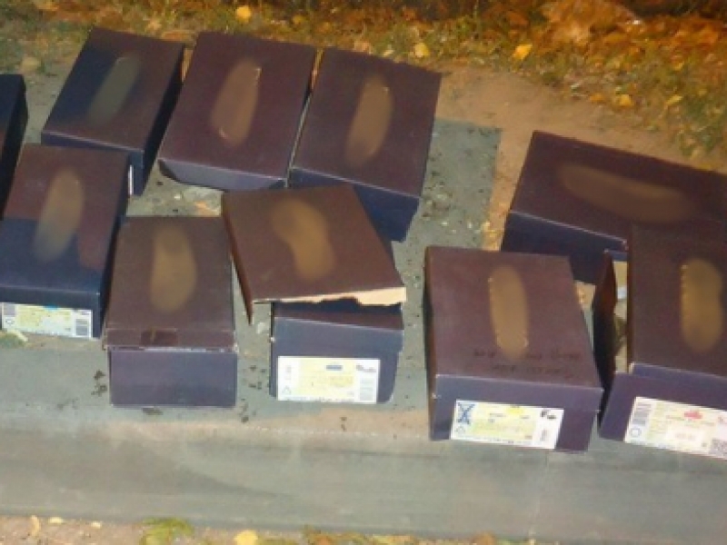 На Ставрополье сотрудники ППС задержали гражданина с 16 парами женской обуви