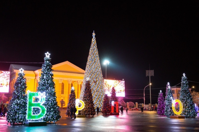 <i>Жителей Ставрополя приглашают 14 декабря на открытие главной новогодней ёлки края</i>