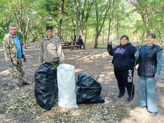 На Ставрополье из заказников и памятников природы вывезли свыше 1,4 тонны мусора