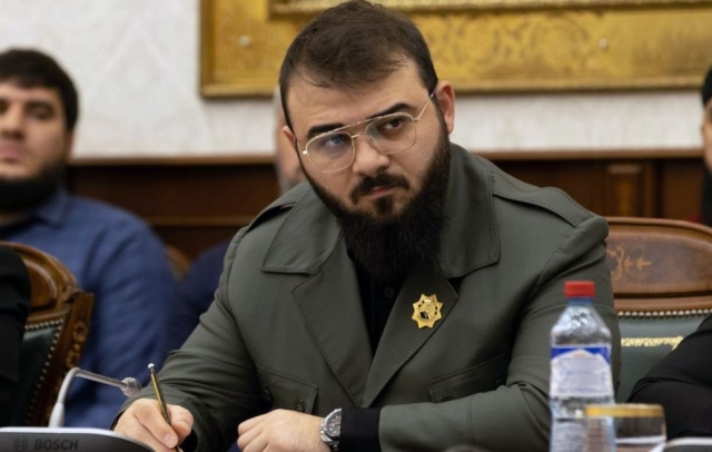 <i>Советником-помощником главы Чечни по силовому блоку стал Хамзат Кадыров</i>