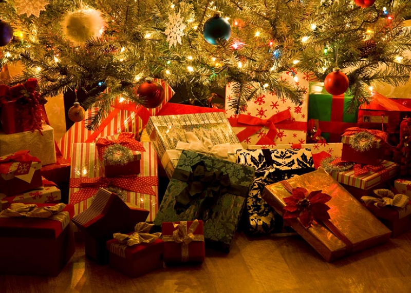 В блиц-соцопросе жители и гости Железноводска назвали самые нежелательные новогодние подарки