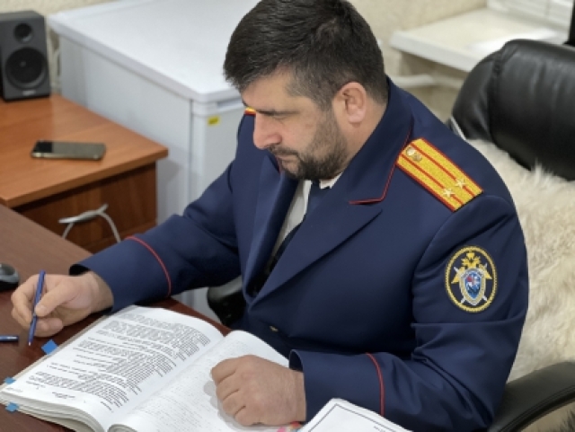 <i>В Дагестане депутата муниципалитета уличили в мошенничестве</i>
