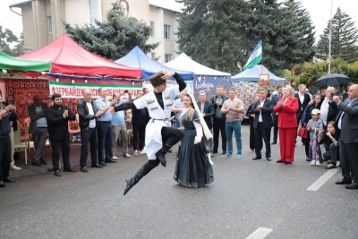 «Хороводом наций» отметили День города Пятигорска национально-культурные объединения и казаки