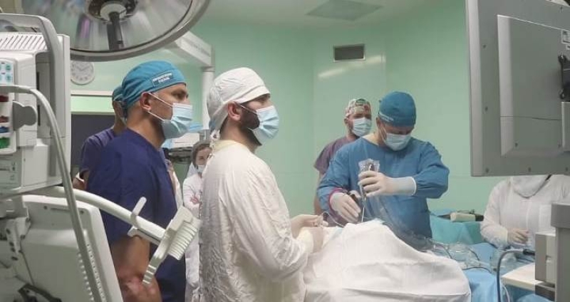 В Чечне впервые удалили опухоль основания черепа через нос
