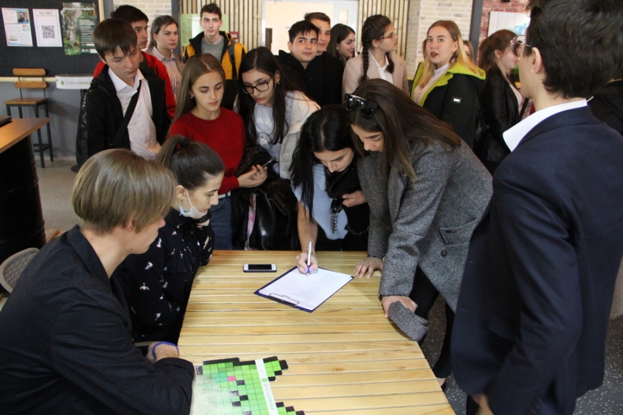 Правилам ведения межнационального диалога учат молодежь Ставрополя