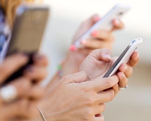 Аналитика МТС: в результате сбоя в работе популярных соцсетей трафик SMS вырос почти в пять раз, звонков – в 2,5 раза