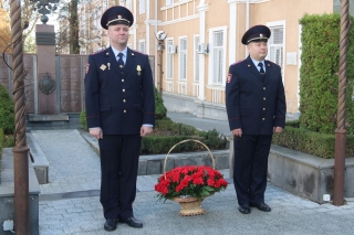 В храме Ставрополя прошла панихида по погибшим в разные годы сотрудникам МВД