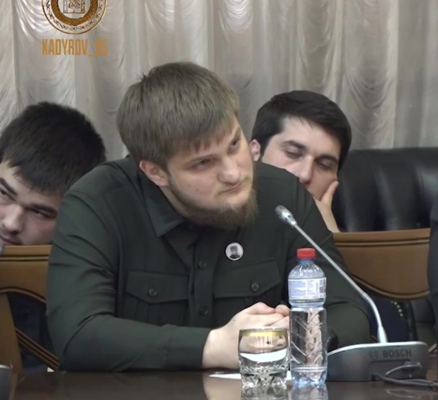 <i>Сын главы Чечни Ахмат Кадыров стал министром спорта республики</i>