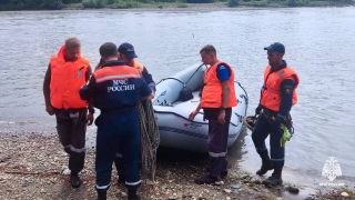 Ставропольские спасатели продолжают поиски утонувшего в Кубани 15-летнего подростка