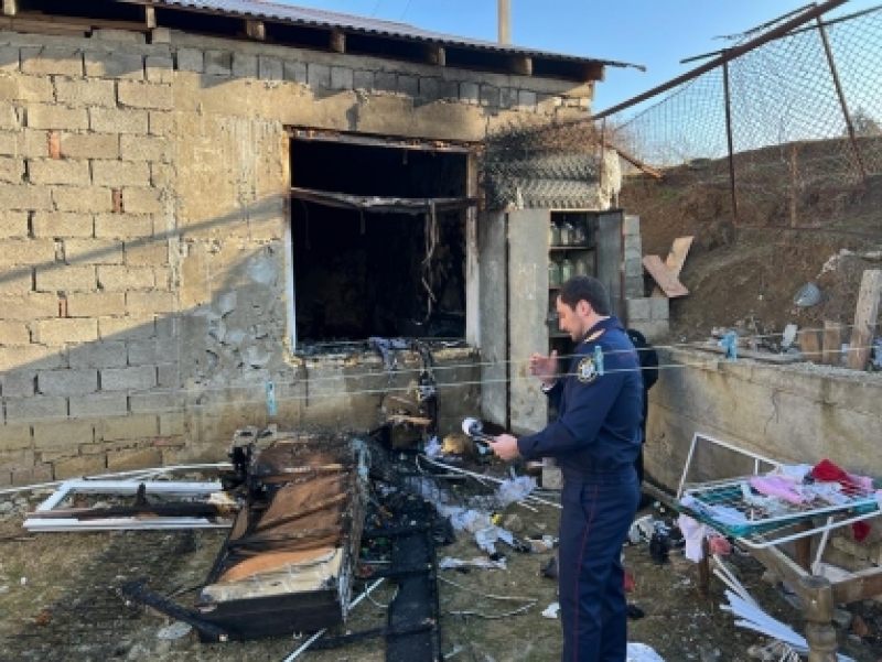 Умавов посетил тазият погибшей при взрыве газа в Махачкале семьи