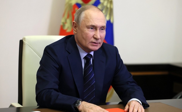 <i>Кадыров инициировал перенос выборов Президента РФ в 2024 году из-за СВО</i>