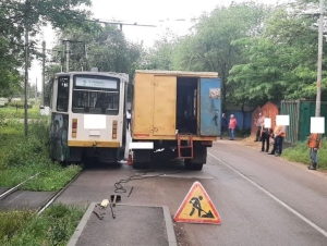 В Пятигорске вагоновожатая сбила дорожного рабочего