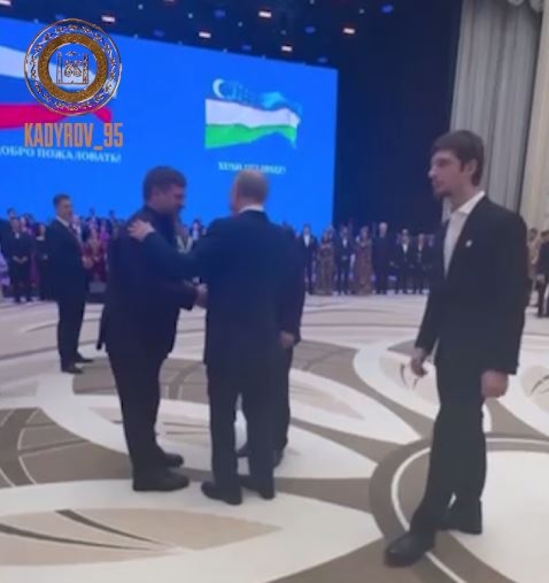 Кадыров поздравил дальновидного президента Узбекистана Мирзиёева с днем рождения