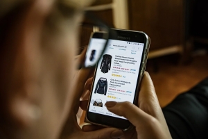 Ставропольцы во время пандемии стали чаще покупать одежду онлайн
