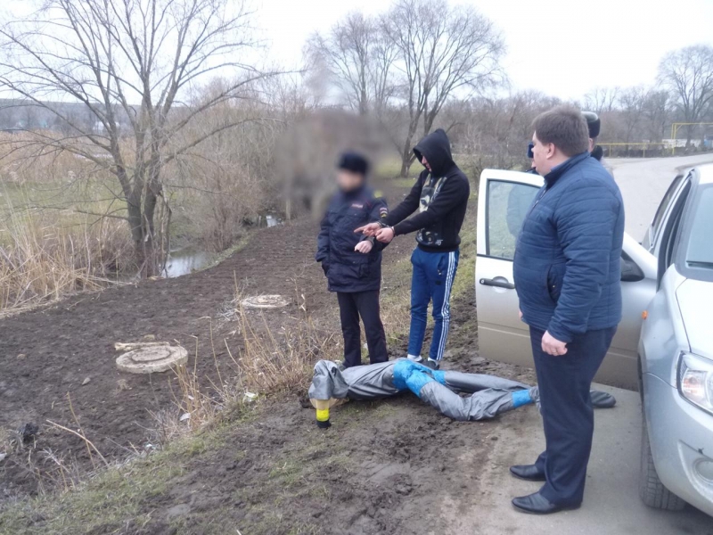 На Ставрополье на скамье подсудимых по обвинению в убийстве таксиста попал 18-летний селянин