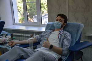 Многонациональная молодежь Ставрополья сдала 71 литр крови в Международный день молодого донора