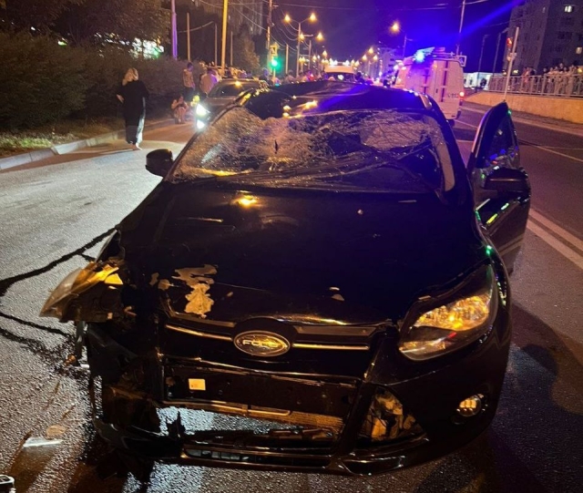<i>В Ставрополе на зебре водитель Ford Focus насмерть сбил 37-летнего пешехода</i>