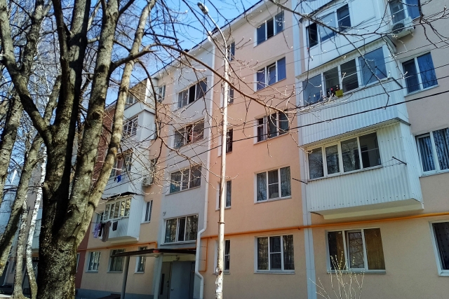 <i>В Ставрополе обновили фасады двух многоквартирных домов</i>